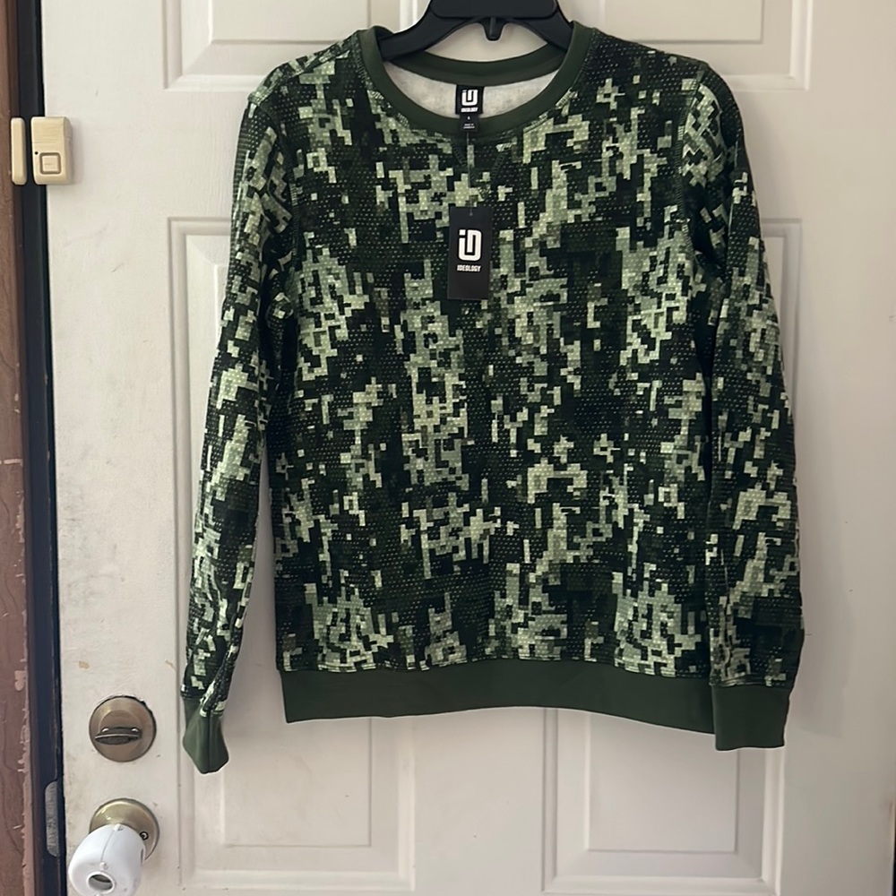 IDEOLOGY GREEN DIGITAL CAMO PRINT SWEATSHIRT: NEW WITH TAGS: SIZE L